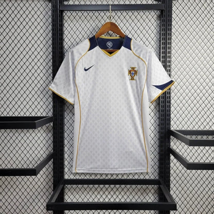 PORTUGAL 2004 Retro (Home Kit)